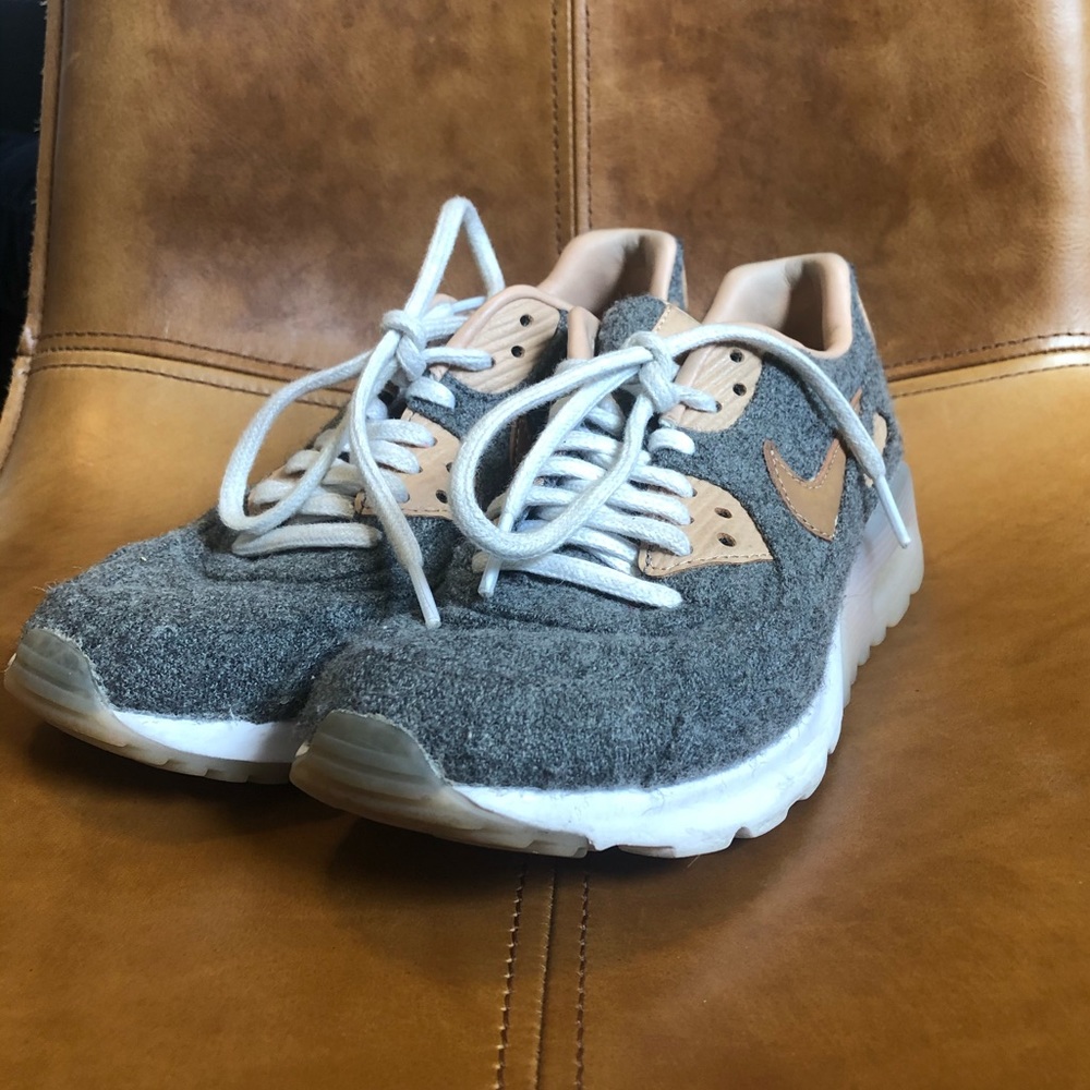 Nike shoes 6